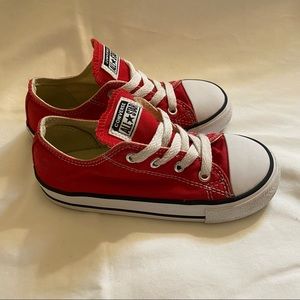 Red Converse Low Chucks